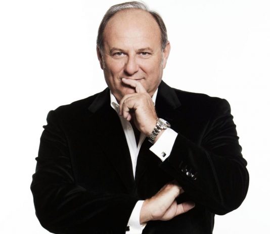 La compagna di Gerry Scotti, chi è e cosa fa