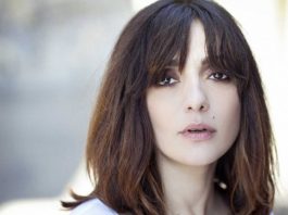 La frangia di Ambra Angiolini