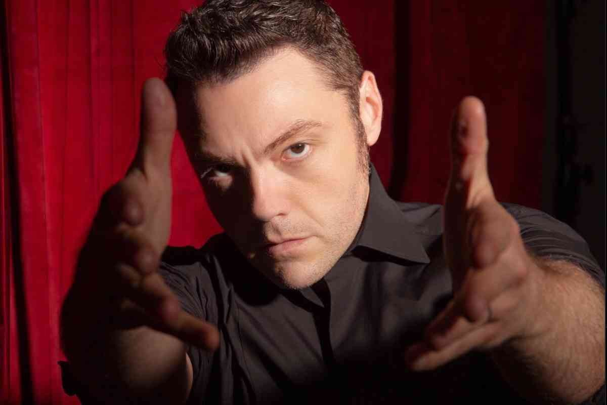 Tiziano Ferro, retroscena